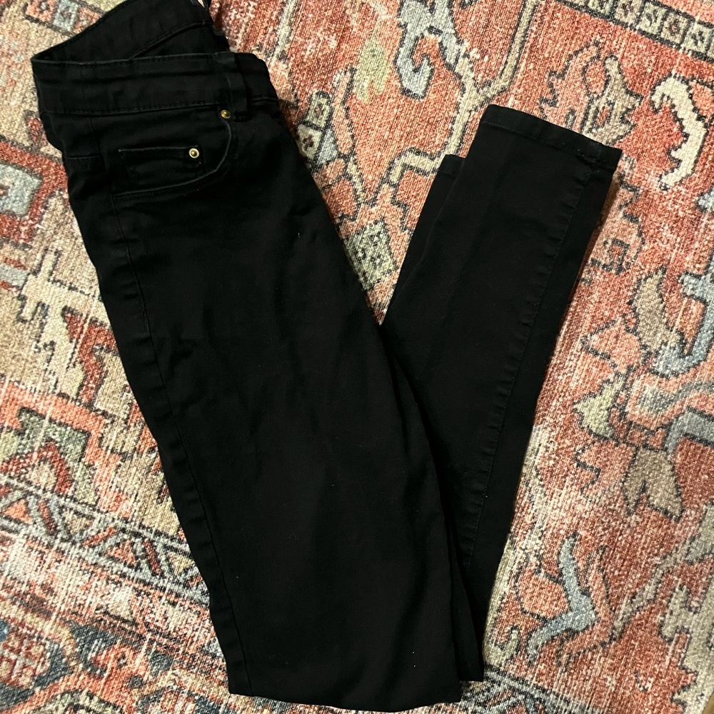 H&M Women's Black Skinny Pants